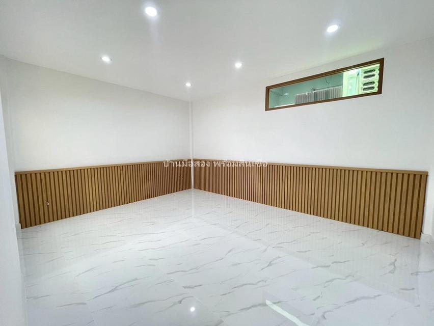 หมู่บ้านทหารกองหนุน พระยาสุเรนทร์ 28 19