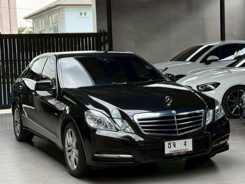 Mercedes Benz E-Class 250 TOP w212 ปี12 วิ่งน้อย 10x,xxx KM รูปที่ 2