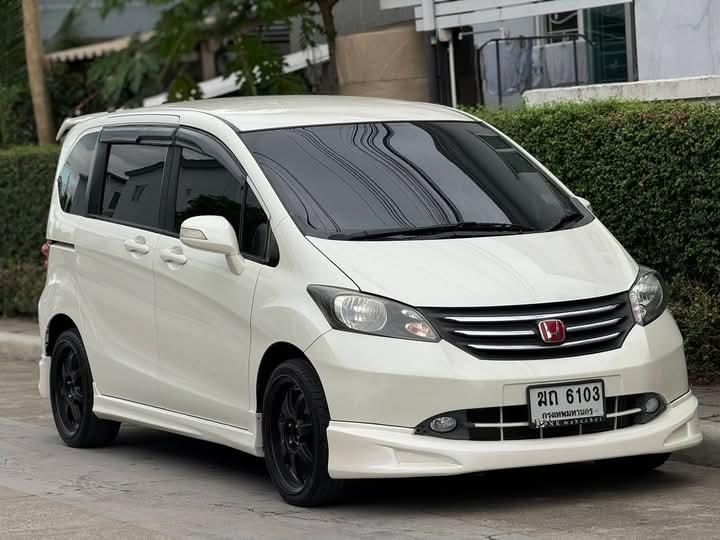 รีบขาย Honda Freed