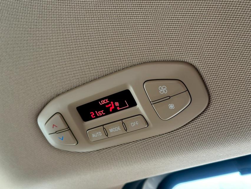 รหัสรถ PAT9248 KIA GRAND CANIVAL 2.2EX ปี 2015 12