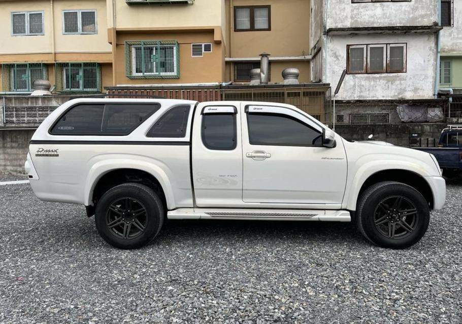 2008 Isuzu Dmax 4