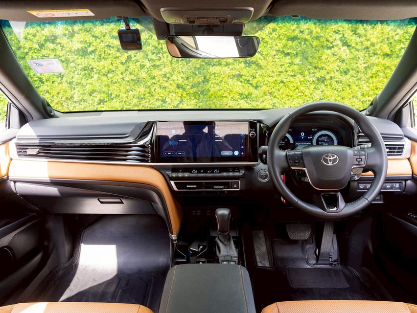 Toyota Camry 2.5 HEV Premium Luxury ปี 2025 รูปที่ 8