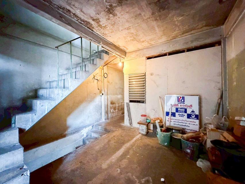 ขายตึกแถว ติด ถ.อ่อนนุช 2 คูหา พร้อมผู้เช่า 39 ตรว 3.5 ชั้น 4