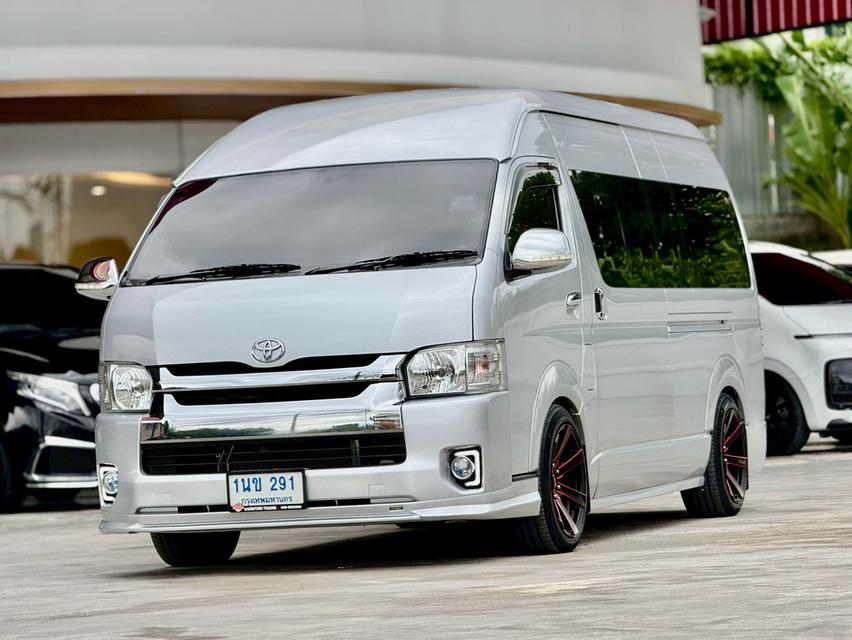 ขาย Toyota Commmuter 3.0 D4D ปี17