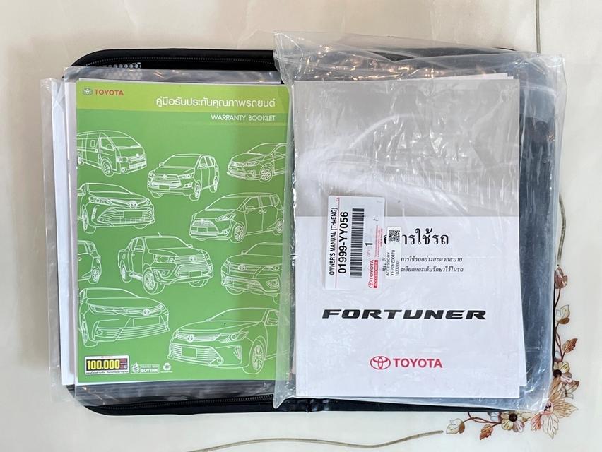 TOYOTA FORTUNER 2.8 LEGENDER BLACK TOP 4WD ปี 2021 สภาพนางฟ้า รูปที่ 18