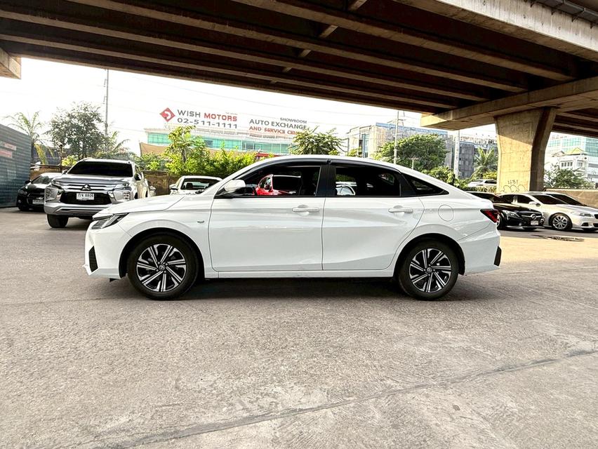 ขายรถ Toyota Yaris Ativ 1.2 Sportปี 2024 สีขาว เกียร์ออโต้ 7