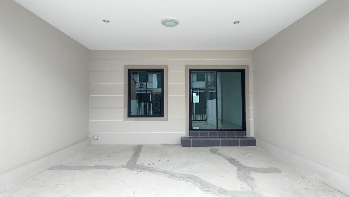 บ้านสร้างใหม่ 2 ชั้น ศรีราชา-เครือสหพัฒน์  19
