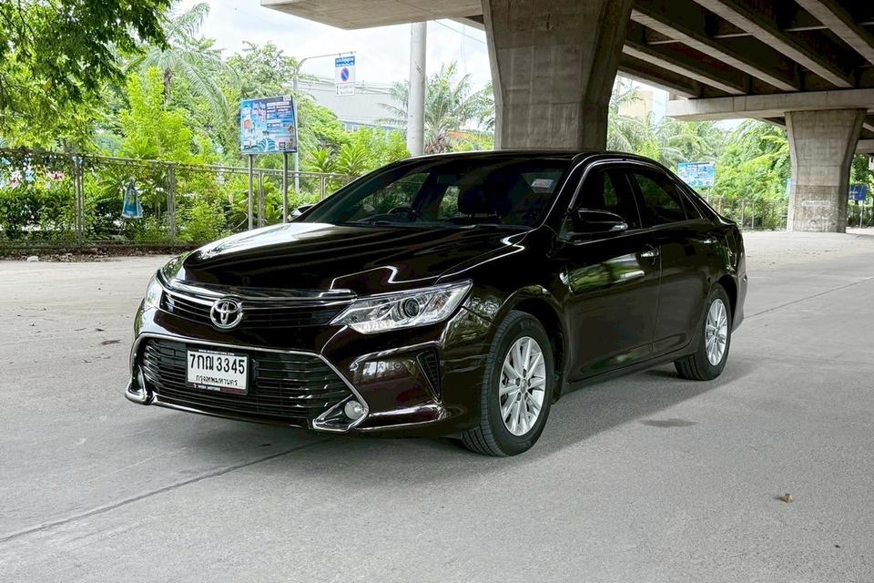 Toyota Camry 2.0 G AT ปี 2018 รถสวยมือเดียว ไมล์น้อย 94,xxx km.