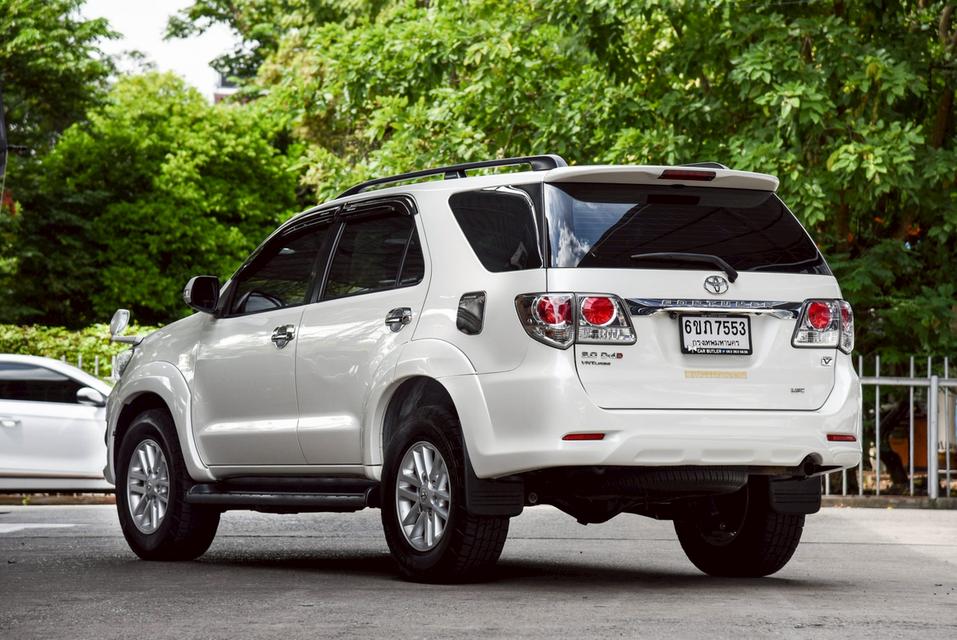 รหัสรถ CBL7553 TOYOTA FORTUNER 3.0 V AT 2012