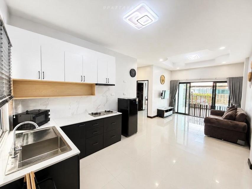 For Sale — Semi-Detached House with Tenant at The Ville Jomtien 2 bedrooms 2 bathrooms return: approx. 7–8% Fully furnished Ready for investment 5