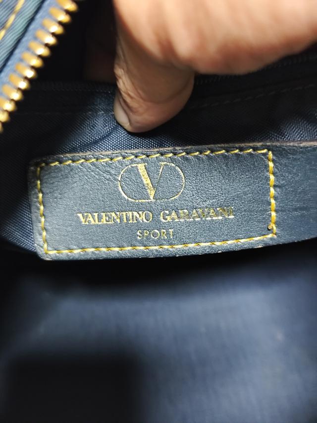 👜 [USED] Valentino Garavani Sport Tote Bagกระเป๋าถือและสะพายข้างแบรนด์หรู Valentino Garavani รูปที่ 16