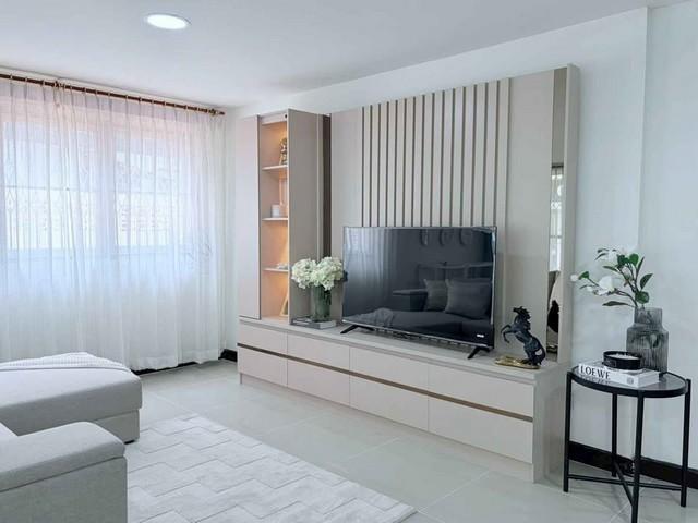 MHR206 ปล่อยเช่าบ้านเดี่ยวห้วยขวาง พื้นที่ใช้สอยจุกๆ 500 ตร.ม. 6 ห้องนอน 4 ห้องน้ำ ทำเลดีเดินทางสะดวกใกล้ MRT สุทธิสาร 6