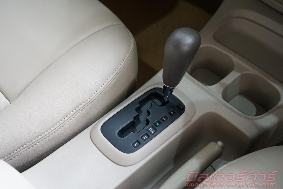 2012 TOYOTA INNOVA 2.0 G OPTION 14
