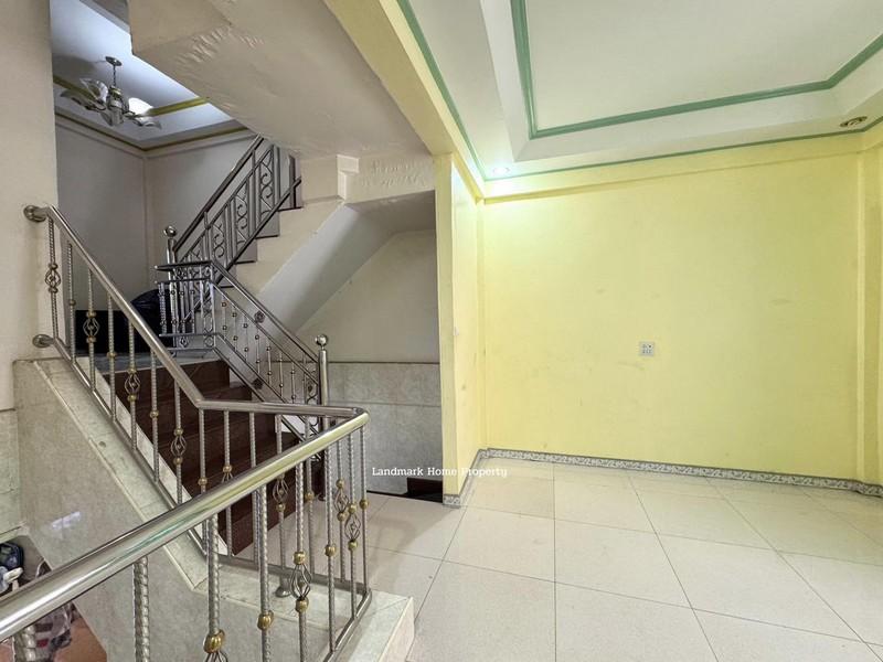 LM25-0171 ขายบ้าน 2.5 ชั้น บ้านเล่นระดับ ใกล้เซ็นทรัลแจ้งวัฒนะ มบ.สรานนท์ ปากเกร็ด เนื้อที่ 16.1 ตรว 3นอน 2น้ำ 5