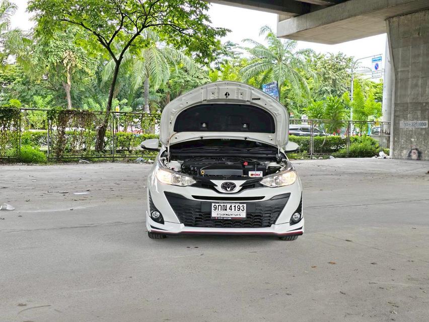 Toyota Yaris 1.2E ปี19 16