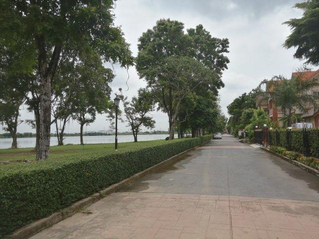 ขาย บ้านเดี่ยว หมู่บ้านวรารมย์เลควิว ถนนตำหรุ-บางพลี สมุทรปราการ 9