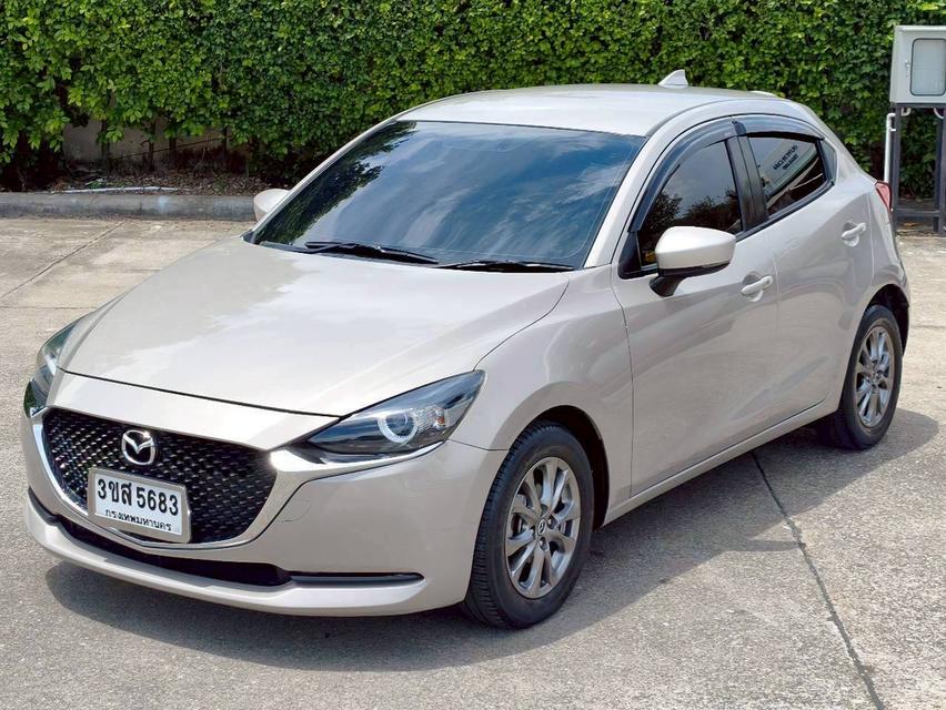 Mazda 2 Hatchback 1.3 High connect เกียร์ Auto ปี 2021 จด 2023