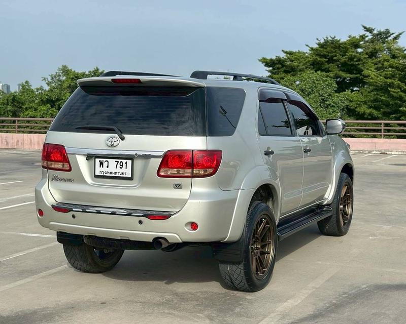 รหัสรถ QT791 Toyota Fortuner 3.0V เกียร์ Auto 4WD สีบรอนซ์ทอง ปี2005 12