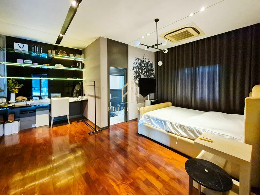House For Sale or Rent Grand Bangkok Boulevard Rama 9 15