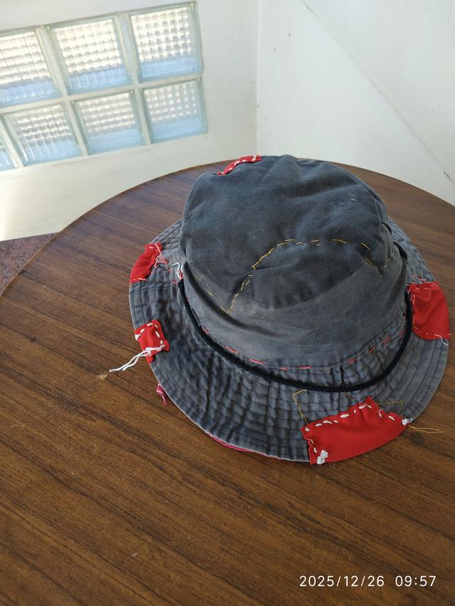 หมวกวิเศษ แผ่นยันต์ตามรูป 13