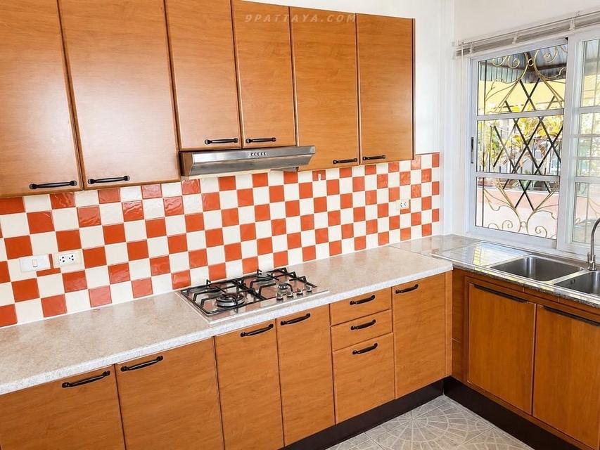 For Rent — Fully Furnished 3-Bedroom House near Khao Noi, PattayaHouse for rent in a convenient residential area near Khao Noi, close to markets 5