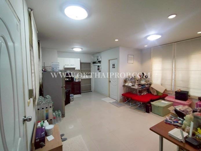 บ้านเดี่ยว หมู่บ้านวิลล่า บารานี รังสิต คลอง 3 (Villa Baranee Rangsit-Klong 3)