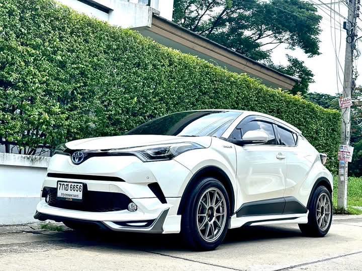 ขาย Toyota CHR 1