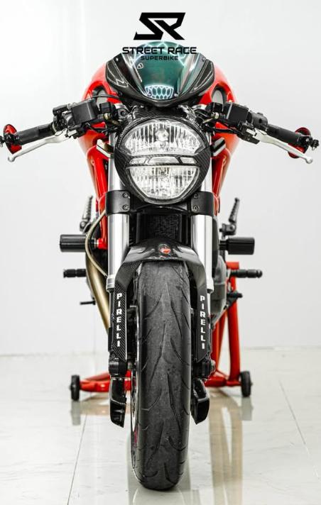 ขาย Ducati Monster 796 สีแดง 4