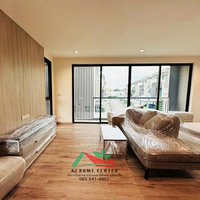 ขายบ้านเดี่ยว3ชั้น 97.1ตรว. หลังริม โครงการเอคิว อาร์เบอร์ สวนหลวง ร.9-พัฒนาการ แต่งสวย บิ้วอินจัดเต็ม 10