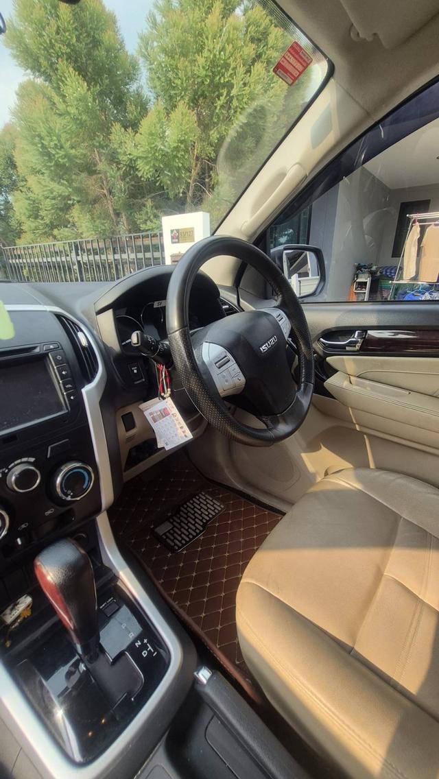 รถ MU X 1.9 รถบ้านใช้เองมือเดียว สภาพดีมากๆๆ รูปที่ 11