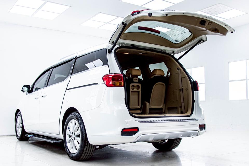 KIA GRAND CARNIVAL 2.2 LX AT 2018Grand Carnival 11 ที่นั่ง ดีเซลตัวคุ้ม กว้าง นั่งสบาย ขับดี ประหยัด รูปที่ 5