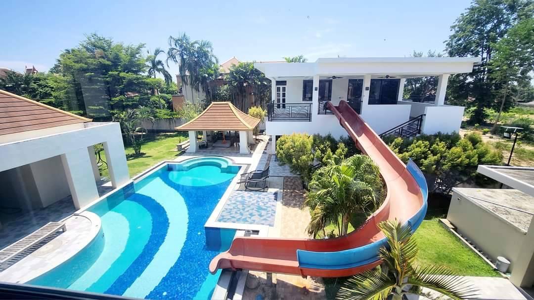 Luxury Pool Villa Pattaya For Sale/Rent