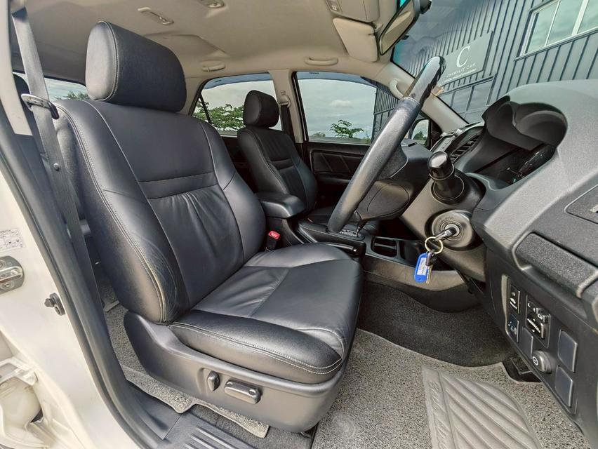 TOYOTA FORTUNER 2.7V 12