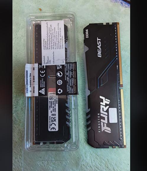 แรม ddr4 bus 3200 RGB มีไฟ 8g 2 ตัว 16g kington 1500 บาท