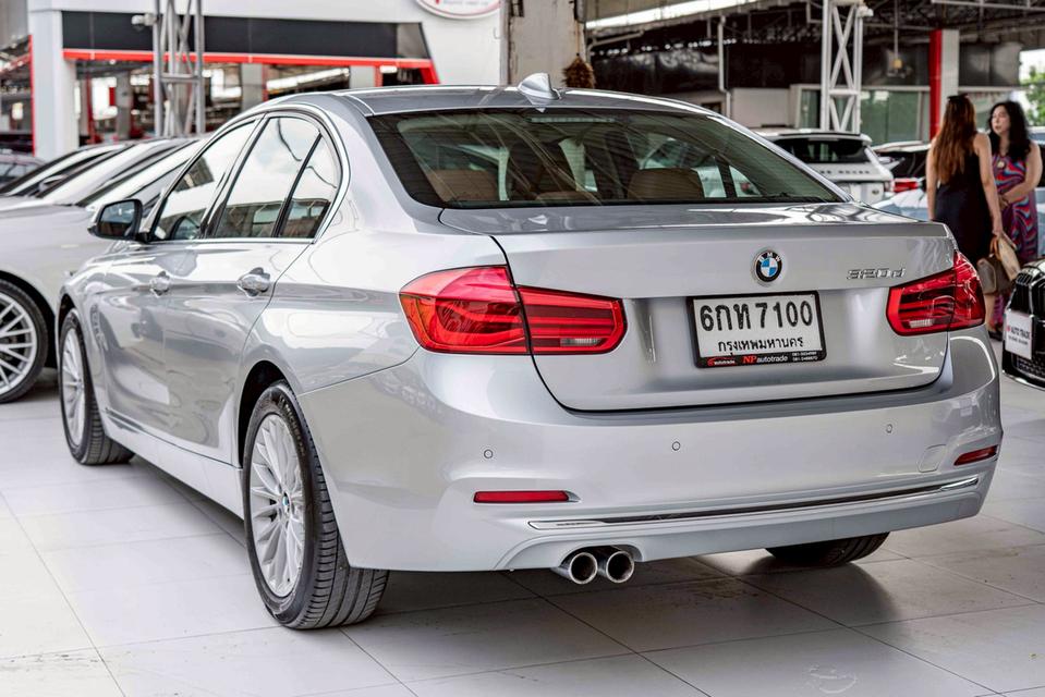 รหัสรถ NP7100 BMW 320d LUXURY 2017 10