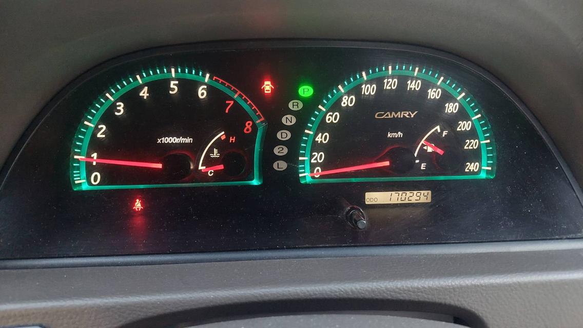 รถยนต์ TOYOTA Camry มือสอง ปี 2004
