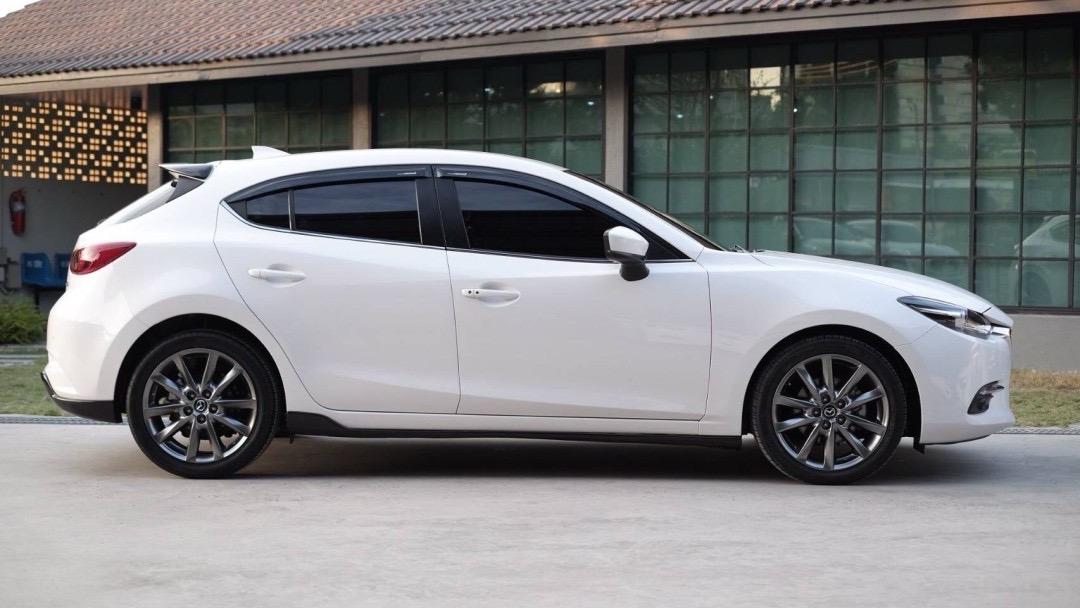 MAZDA 3 รุ่น S  2018 รหัส KN3754 2