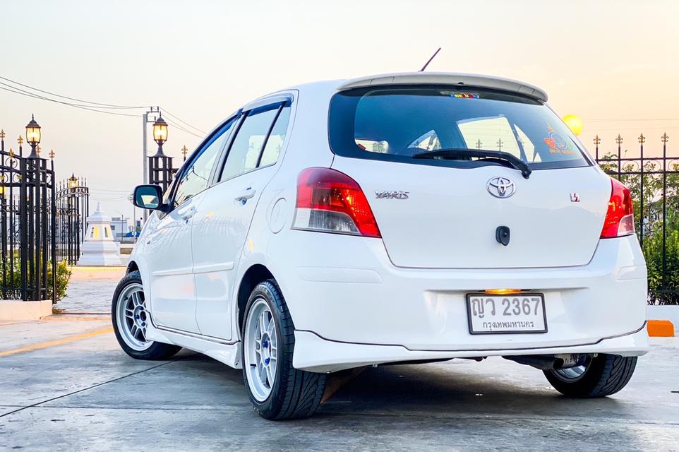 TOYOTA YARIS 1.5 S ตัวท็อปสุด A/T ปี 2011 สีขาว  12