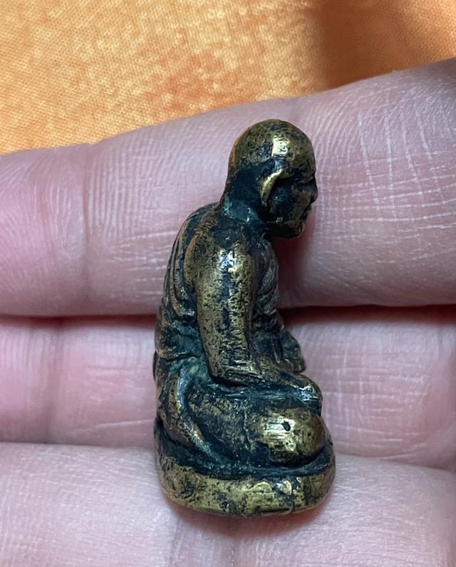 พระ เครื่องบูชาศักดิ์สิทธิ์ 3