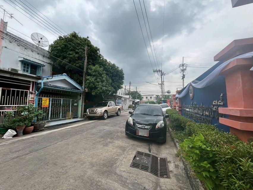 ขายบ้าน 2 ชั้น หมู่บ้านเปรมปรีด์ ซอยรังสิต-นครนายก54 คลอง2 3