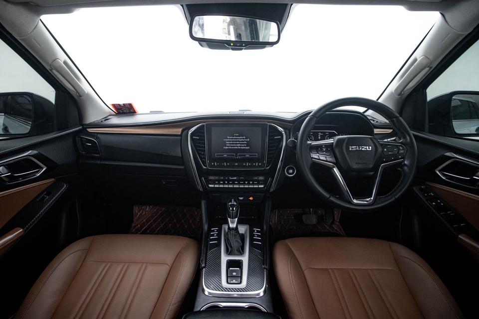ISUZU MU-X 3.0 ULTIMATE 2WD AT 2021MU-X ตัวท็อป Ultimate 3.0 ดีเซล ดีไซน์ใหม่ กว้าง นั่ง 7 ที่นั่ง รูปที่ 9