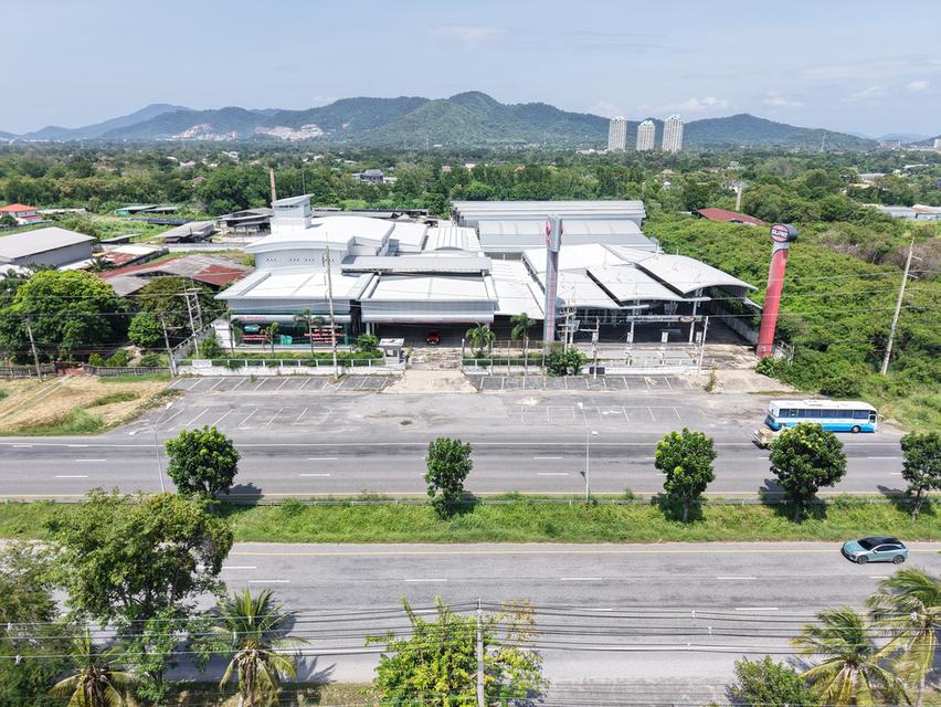 ขายโชว์รูม TOYOTA ชลุบรี (บางแสน) 7