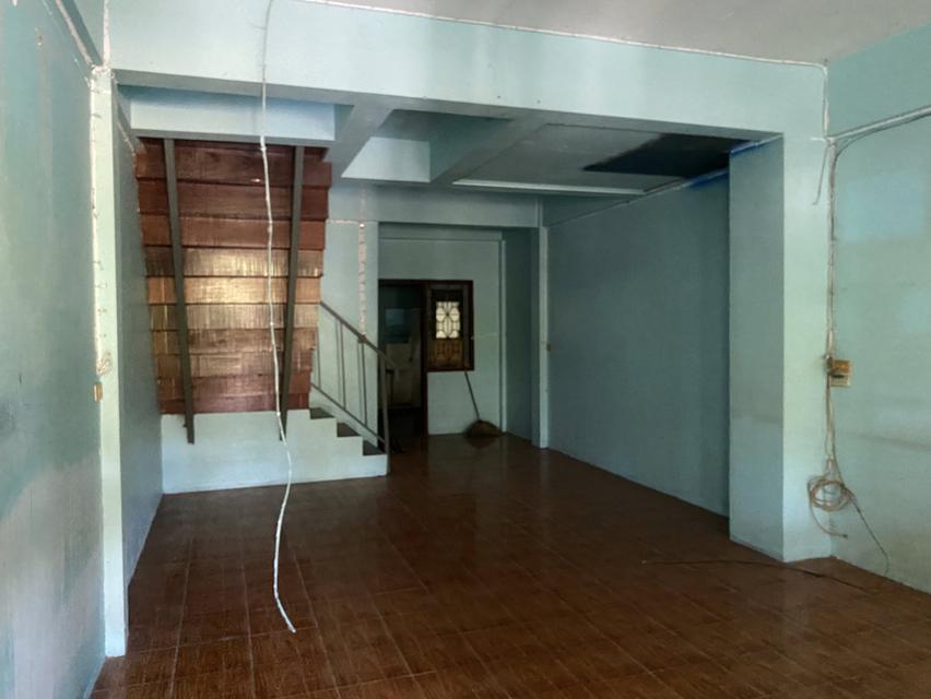 บ้านทาว์นเฮาส์ 2 ชั้น 11