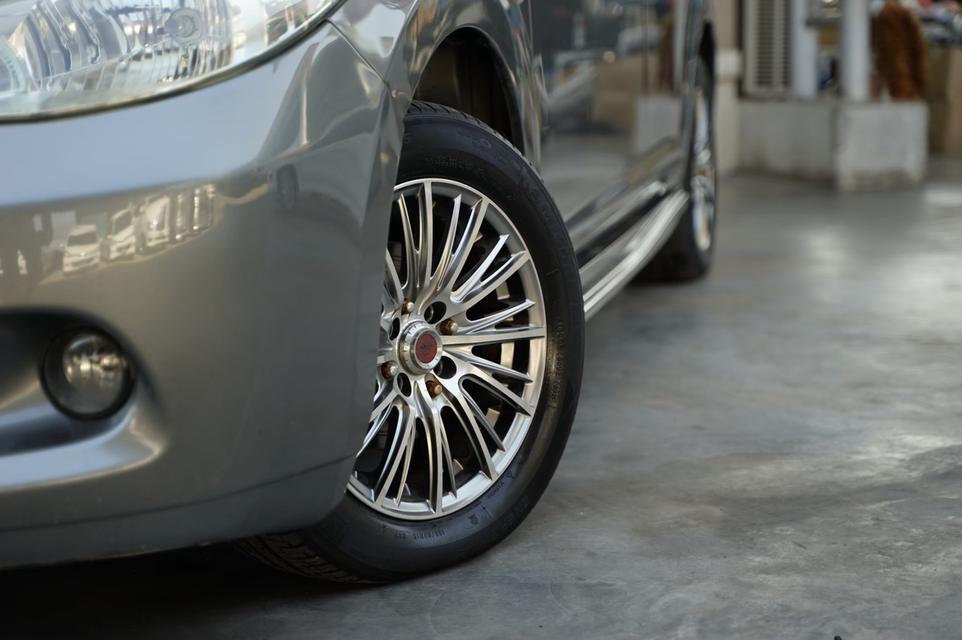 2011 NISSAN TIIDA 1.8G  8