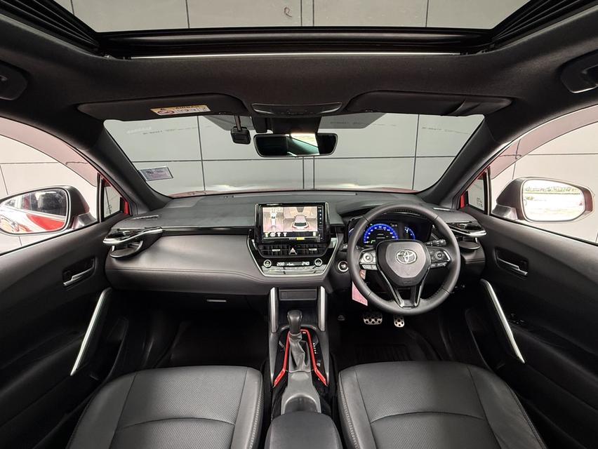 2021 TOYOTA COROLLA CROSS, 1.8 HYBRID GR SPORT โฉม ปี20-ปัจจุบัน สีแดง มือเดียวป้ายแดง รูปที่ 8