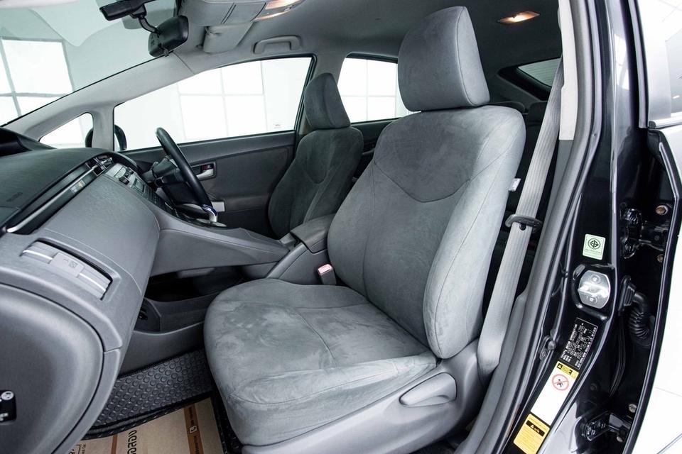  1C836 TOYOTA PEIUS 1.8 HYBRID 2012 12