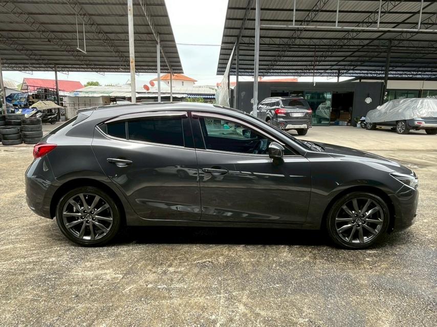 รถเข้าใหม่! Mazda 3 2.0 S Sports Hatchback ปี 2017 7