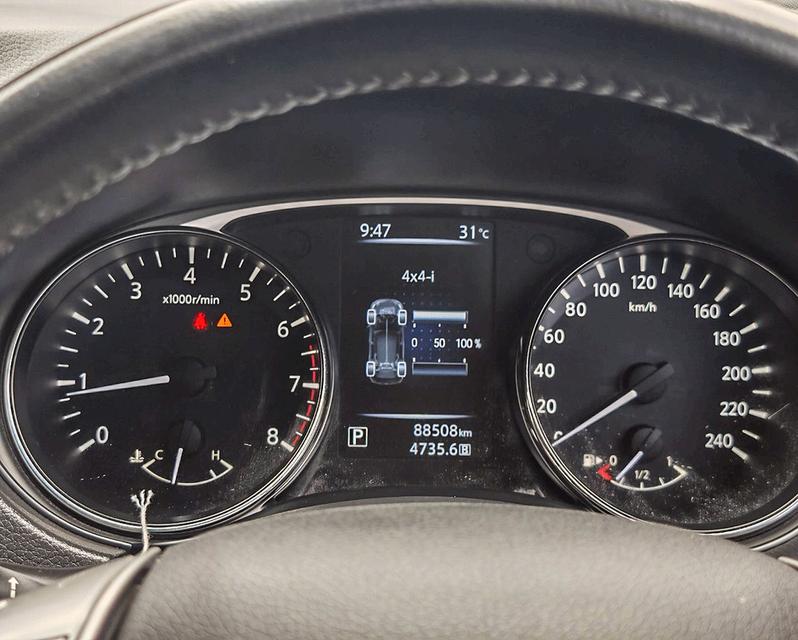 ขาย  NISSAN X-TRAIL 2.0V 4WD ปี 2018 ไมล์แท้ 80,000 กม. 17
