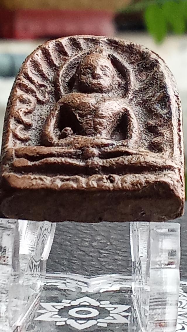 7086904:ENN พระซุ้มกอกําแพงเพชรเนื้อดินกรุวัดพระบรมธาตุ รูปที่ 5