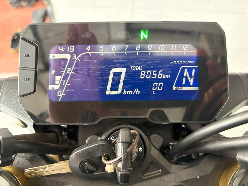 CB150R รถมือเดียว สมุดคู่มือครบ เจ้าของดูแลดี สภาพใสกริ๊บ ชุดสีสวย เครื่องเดิม เอกสารครบ ลองขับได้ วิ่ง8000 กลางปี68